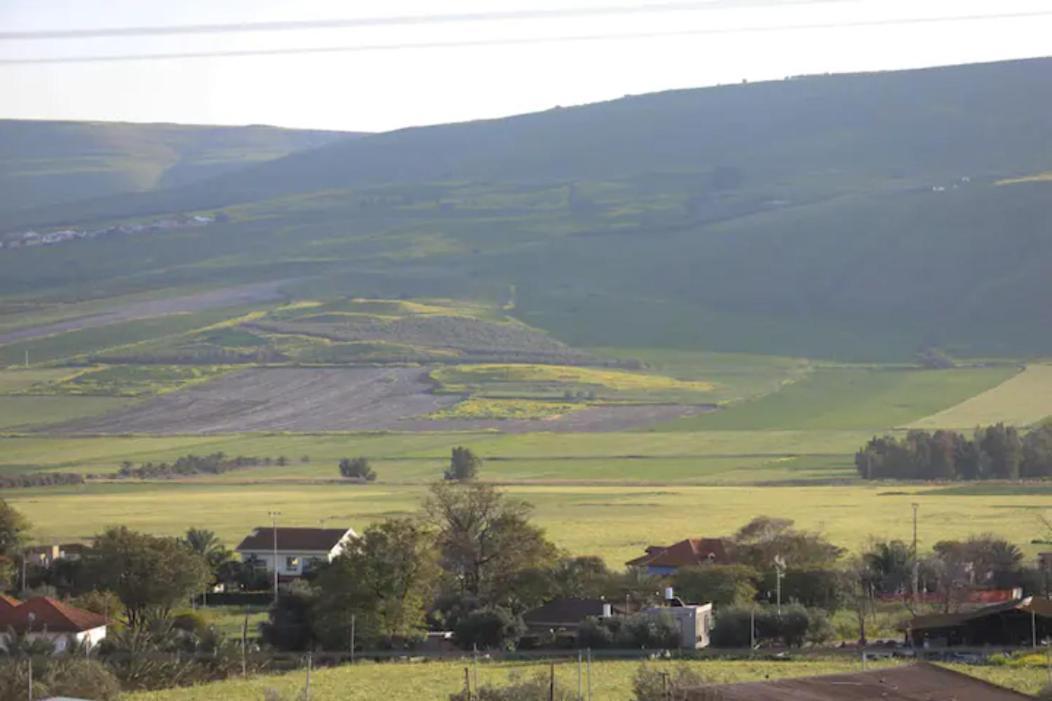 בגג העמק On The Roof Of The Valley HaZor'im Luaran gambar